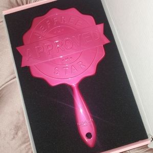 Jeffree Star Approved Mirror